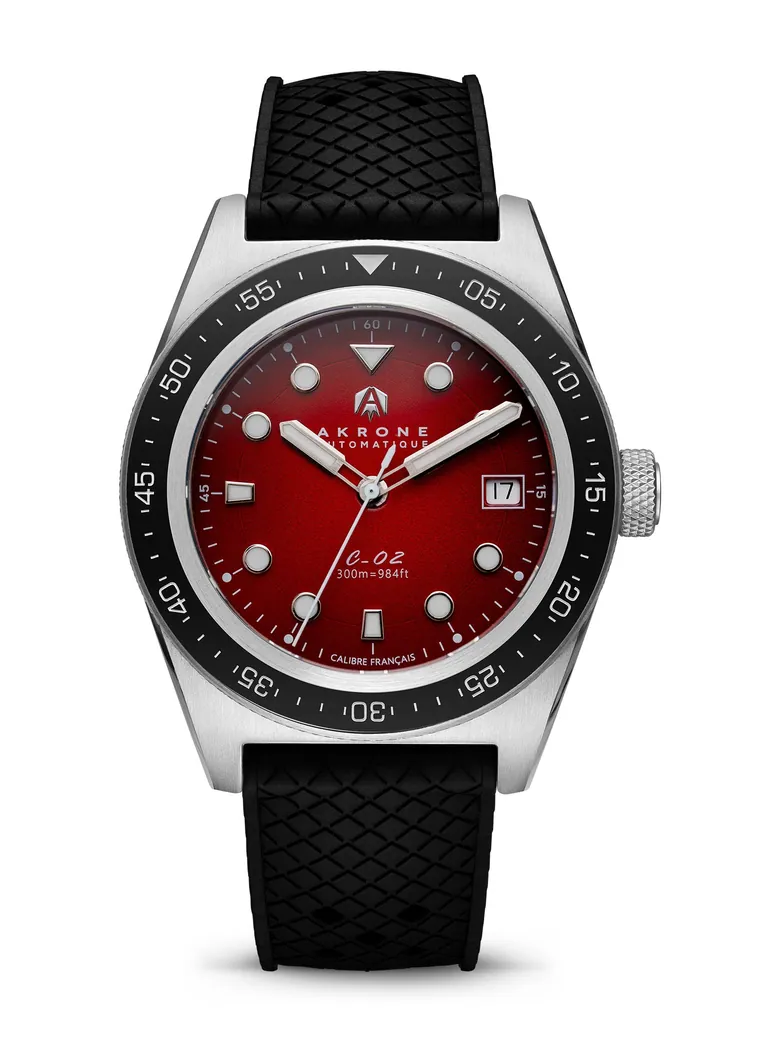 C-02 Baby Héritage Karmin – Montre de plongée française | Akrone
