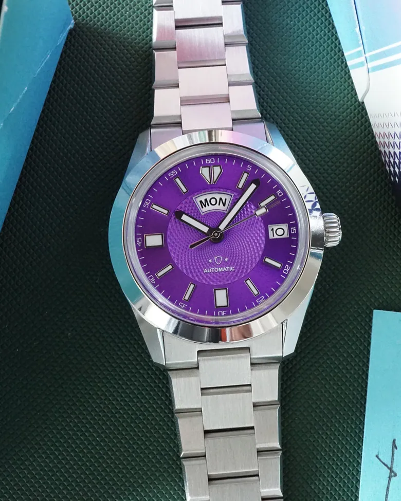 A5 Legacy X - Purple Sunburst with Guilloche