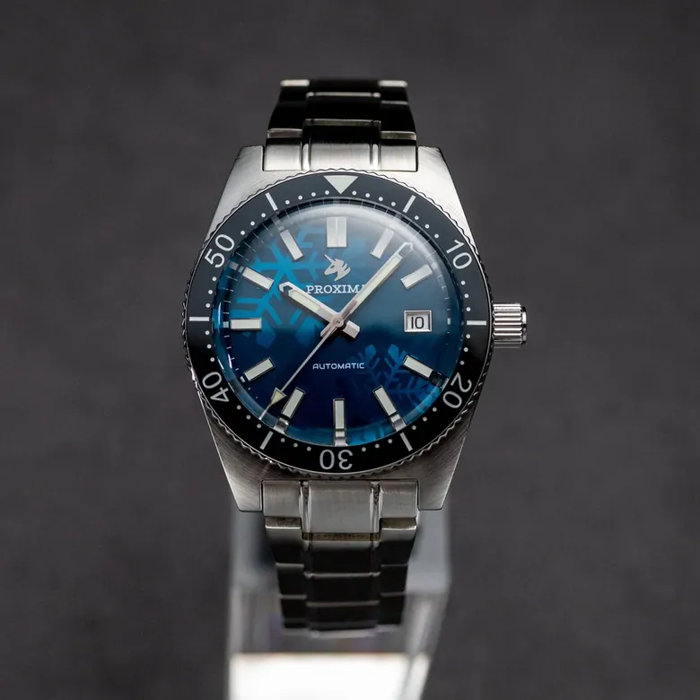 Proxima Black 65 Snowflakes Dial