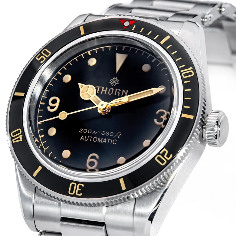 Thorn Steel Retro Diver