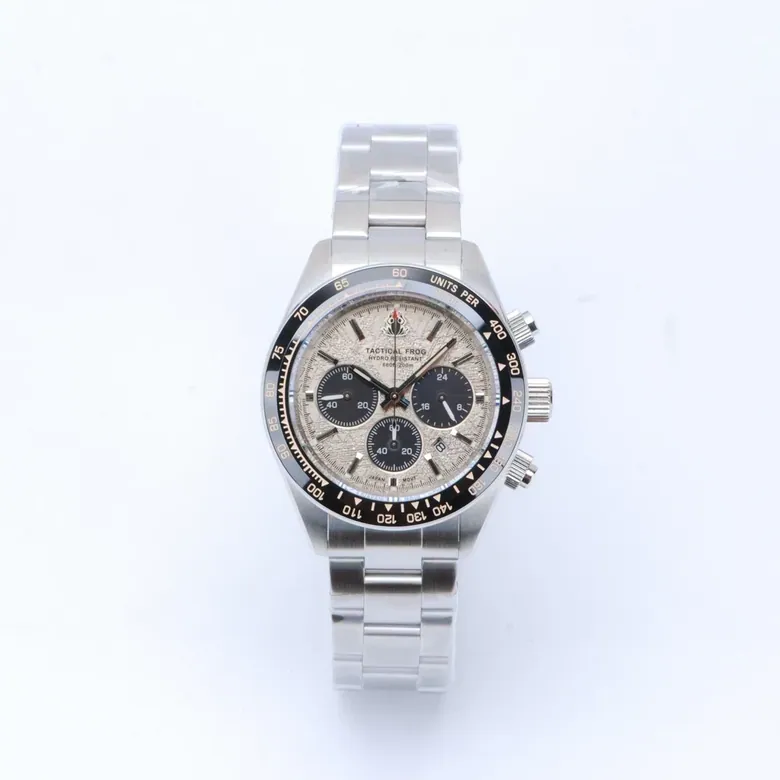 Tactical Frog Quartz Chronograph