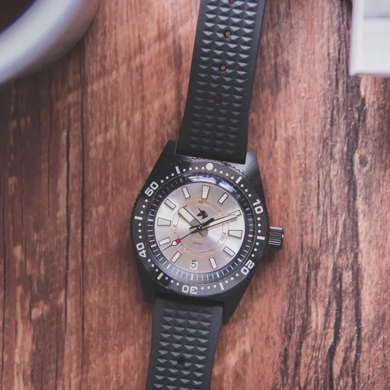 Proxima Black 65 Dawn
