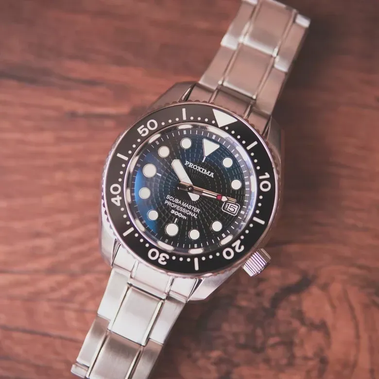 Proxima MM300 Spider Tapisserie Dial