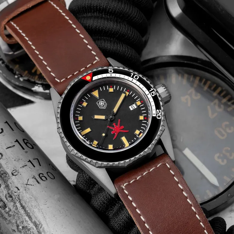 Thorn Titanium Royal Dagger Military Diver