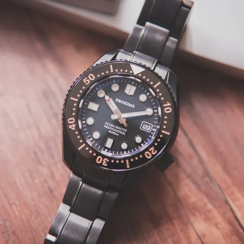 Proxima Black MM300 SW200