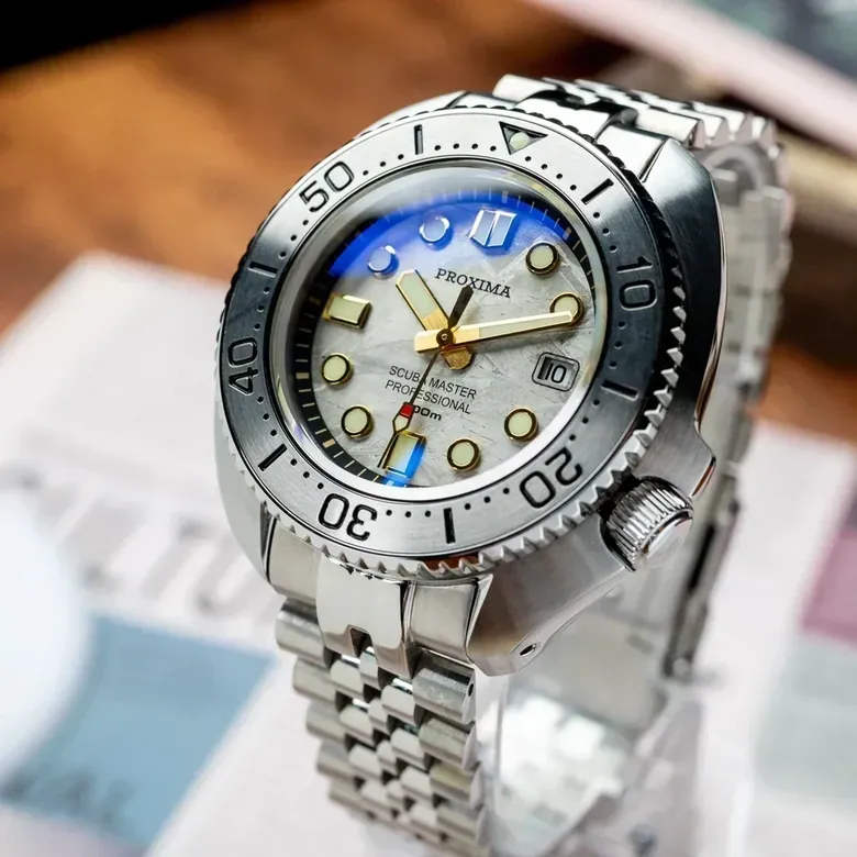 Proxima Turtle Meteorite Dial
