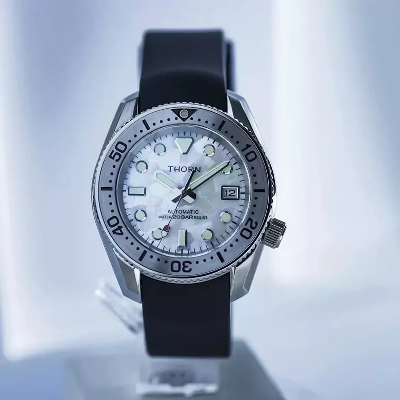 Thorn Prospex MM200 Steel Master Diver