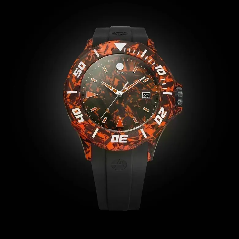 Large Orange Diver Carbon