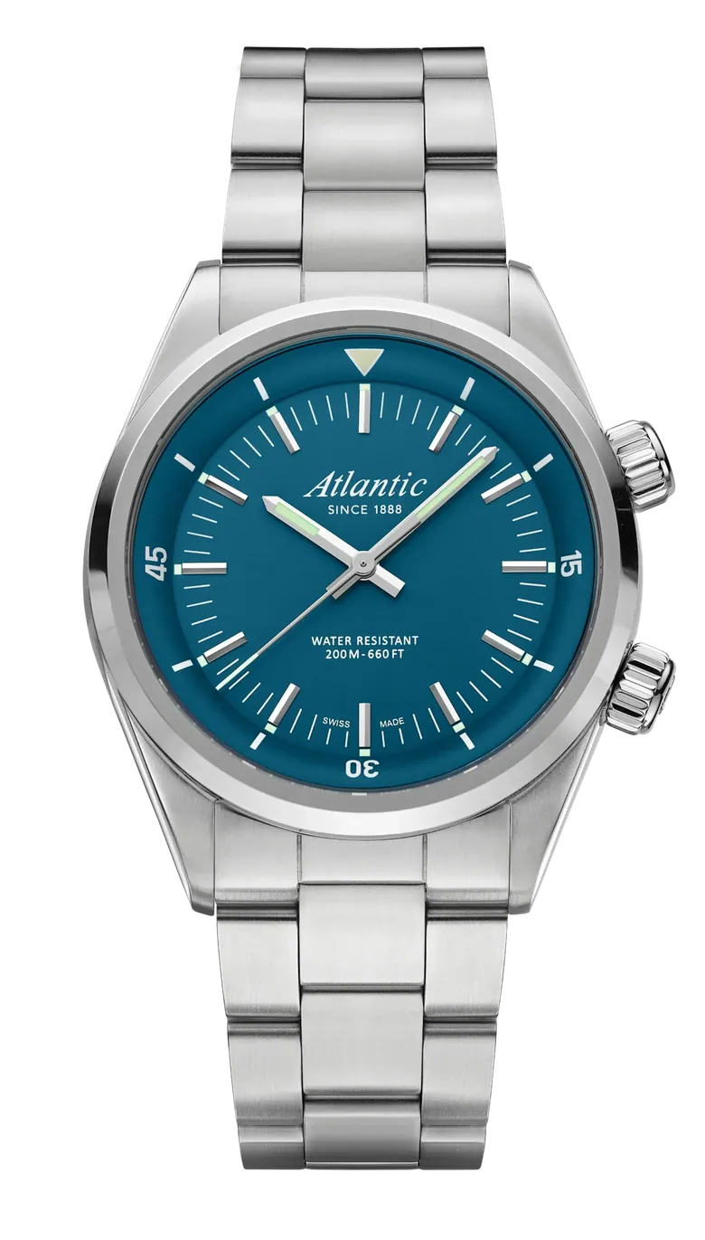 Seacloud Diver | Blue Dial on Metal Bracelet