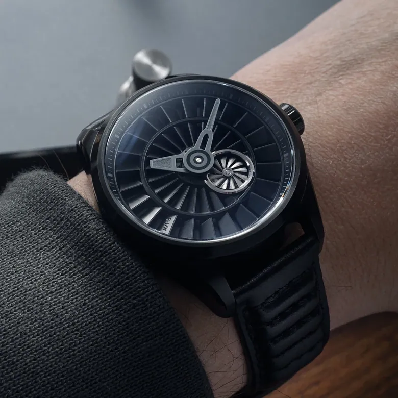 Piston Black