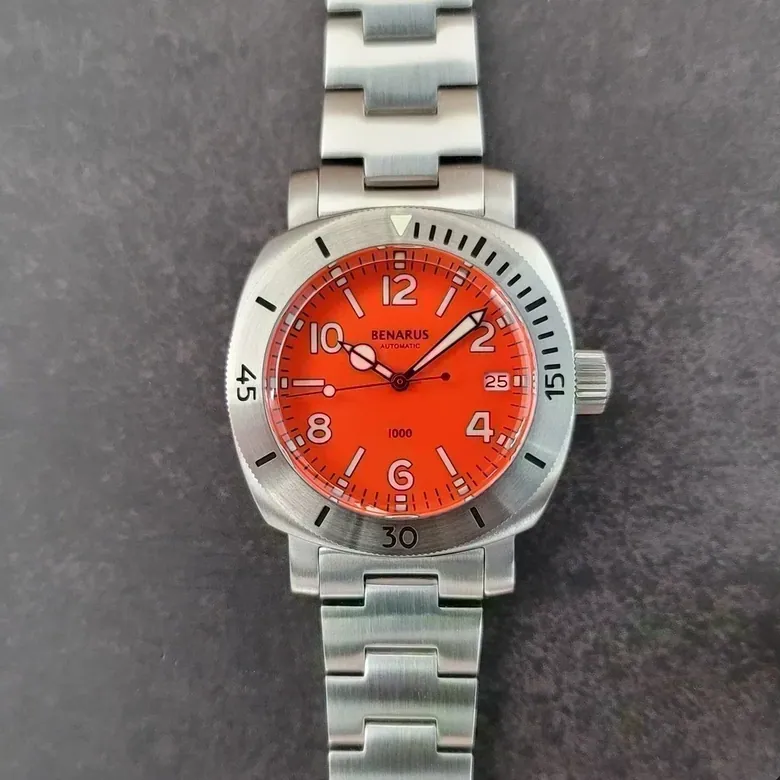 Moray 38 steel orange numbers  dial C3 lume date