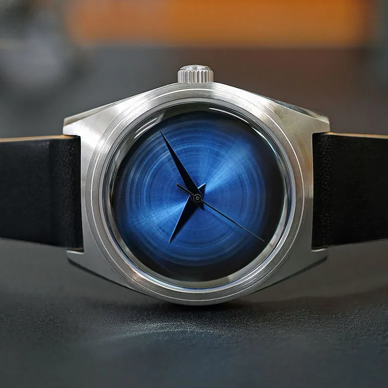 Intaglio 38: “Modèle Nu” Lapis Blue&nbsp;Dial