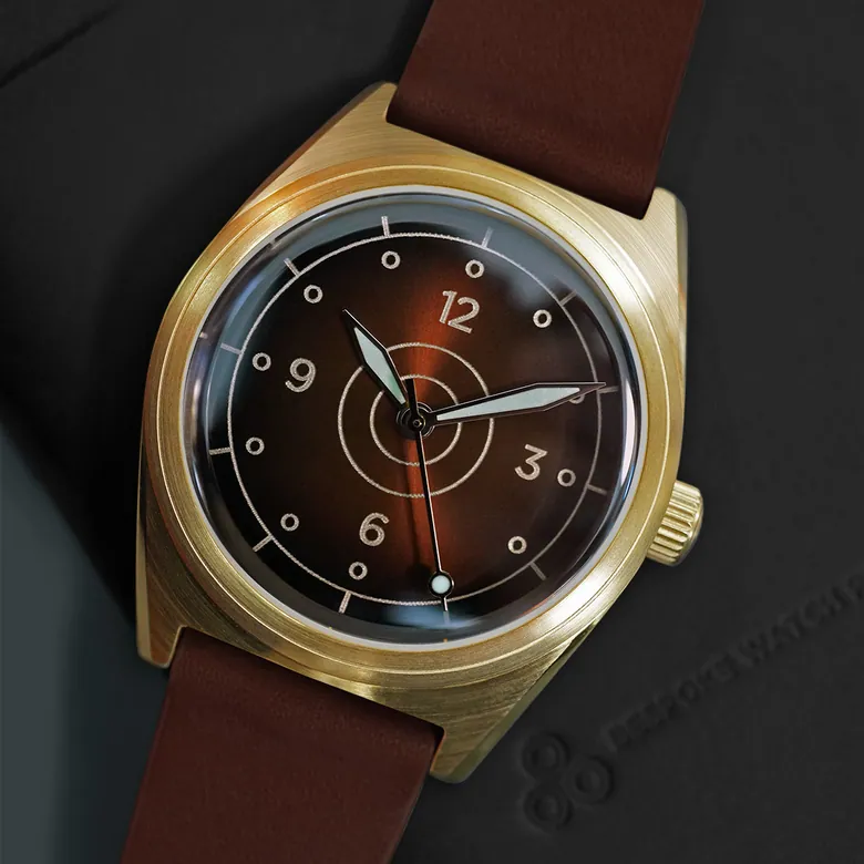 Intaglio 38 Tonneau: “369” Amber Ombré Dial