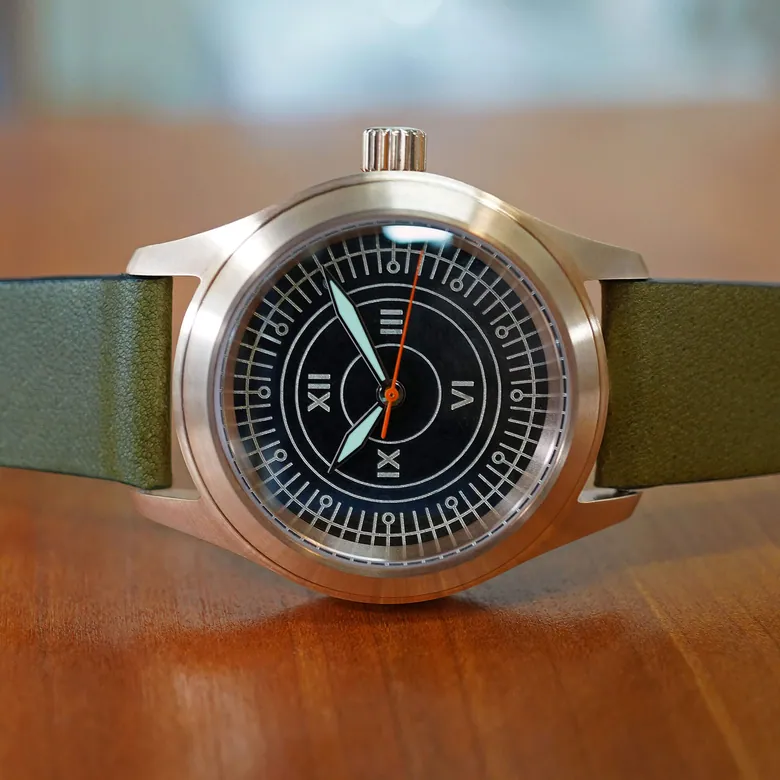 Intaglio 39 Edition: “Super 60” Black & Zinc Dial