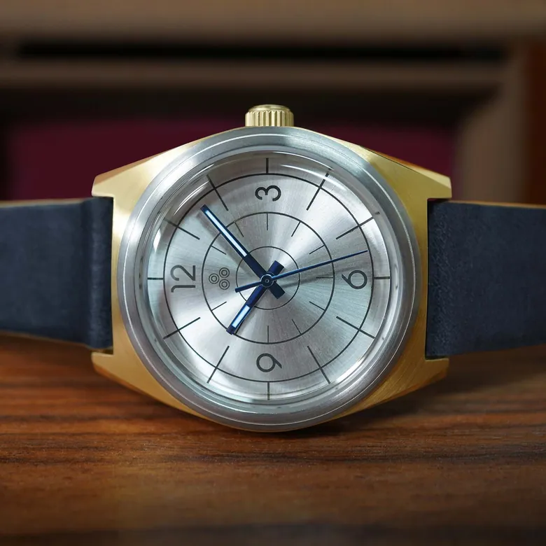 Intaglio 38: “New Sector” Brushed Silver Dial