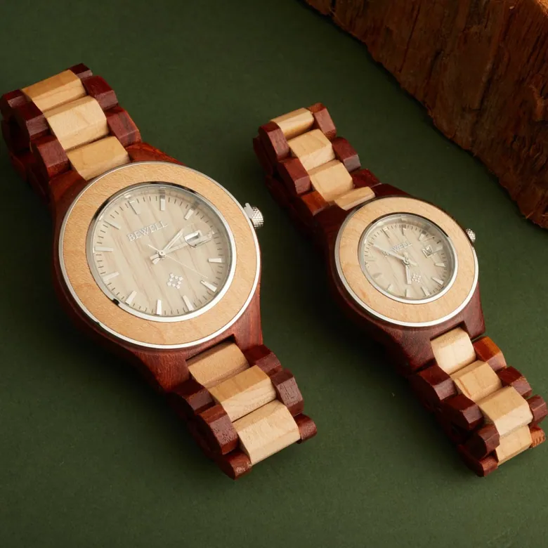 Venus · Red Sandalwood &amp; Maple