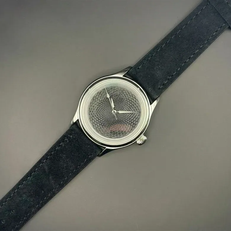 Onyx Guilloché