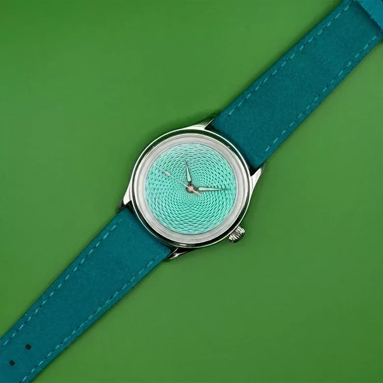 Emerald Guilloché