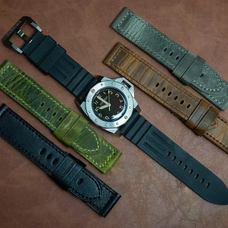 Corrigia02 Steel M-Black REF.AS.702-614-578-579-580 Ausstellungsstück