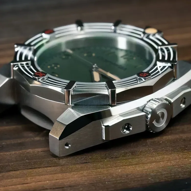 Corrigia04 Steel M-Olive Ref.656.631.664.665.666