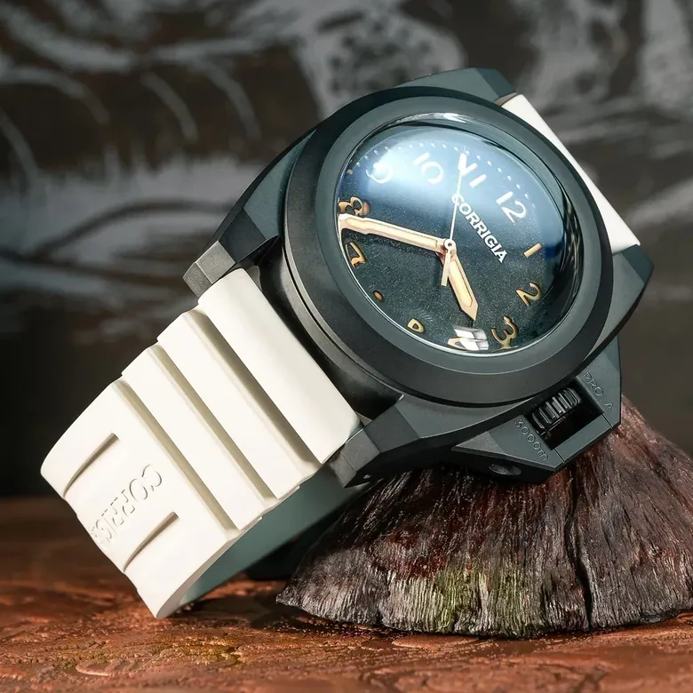 Corrigia03 DLC P-Black REF.AS.605-615-581-582-583 Ausstellungsstück
