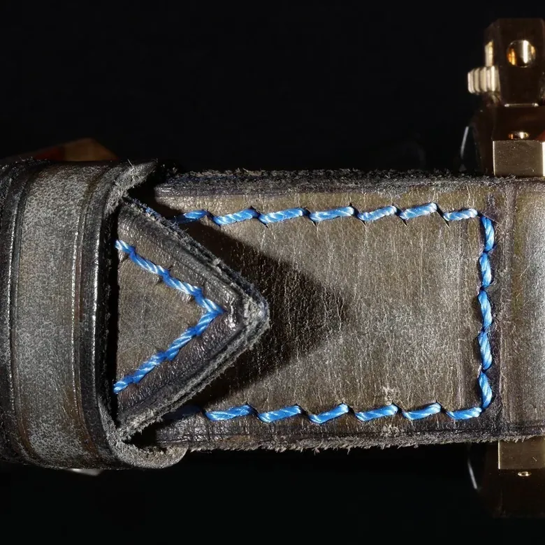L23 - Bentrovato Blue - ARTISAN CRAFTED