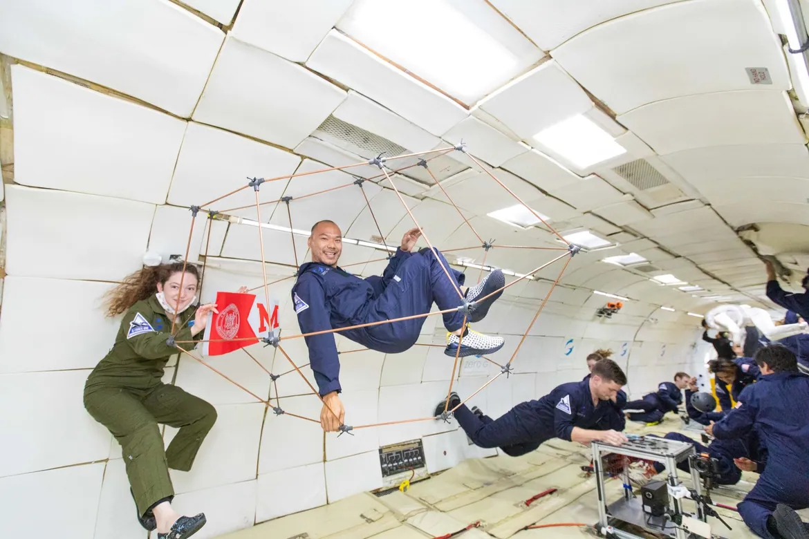 Self Assembling Space Frames