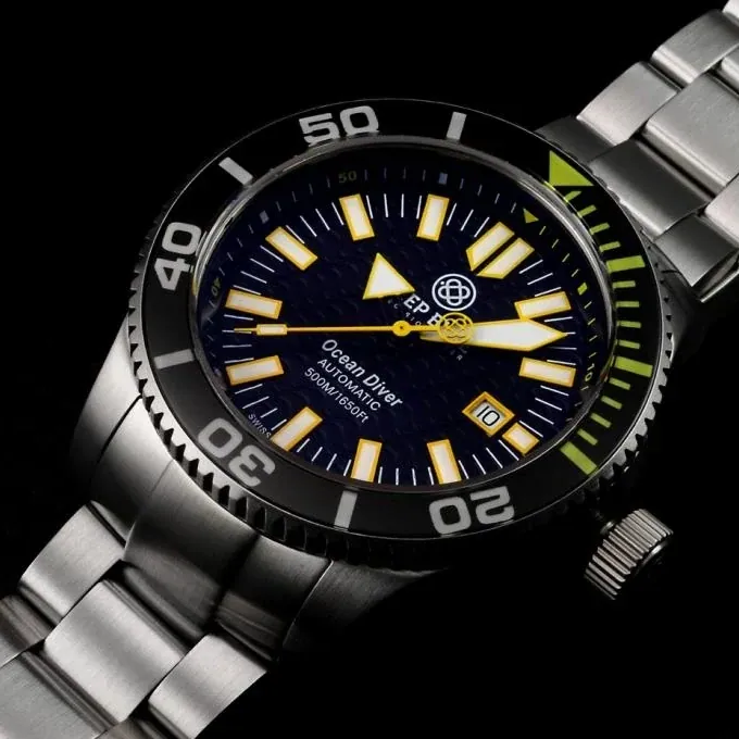 Swiss Made Ocean Diver 500 - Yellow