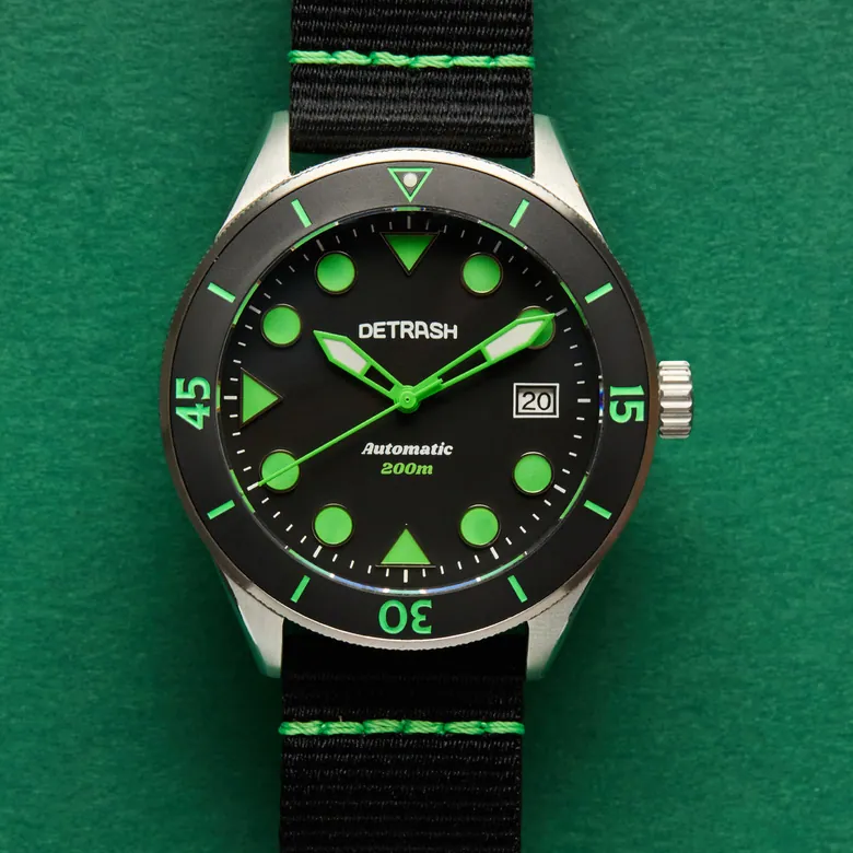 DETRASH - Poison Ivy: Watches made with trash