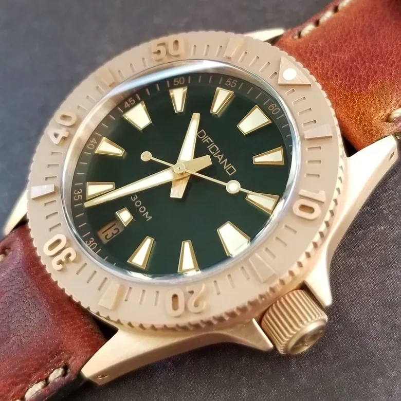 Barracuda Brushed Forest Green
