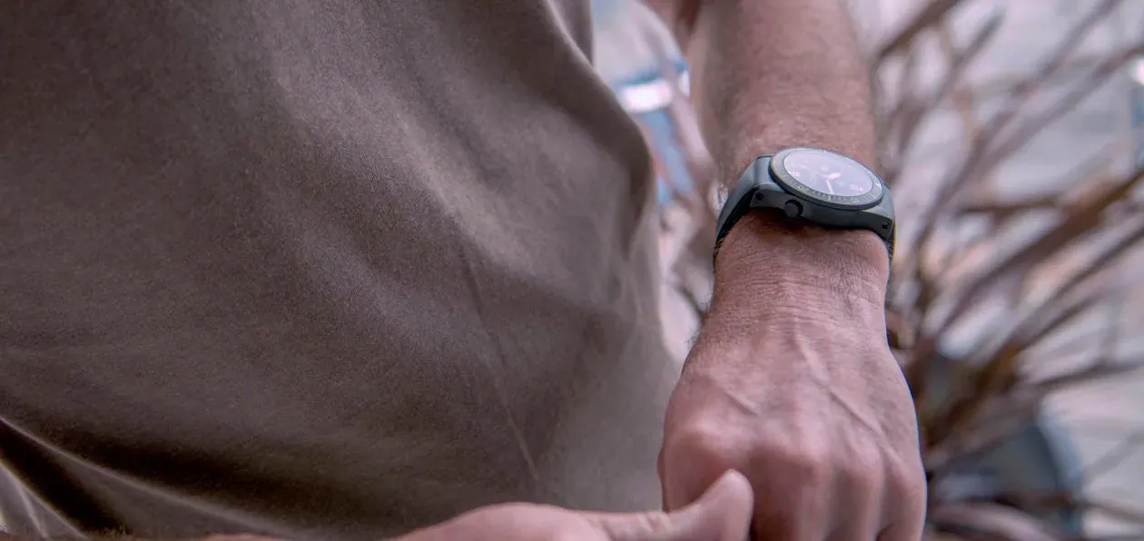 Holton - Elliot Brown Watches