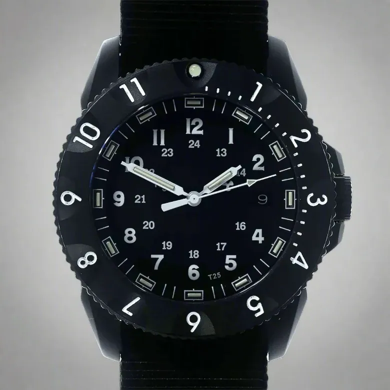 Enoksen TACTIC E09/BQ ◇ Swiss Quartz Tactical - Black Edition 42mm