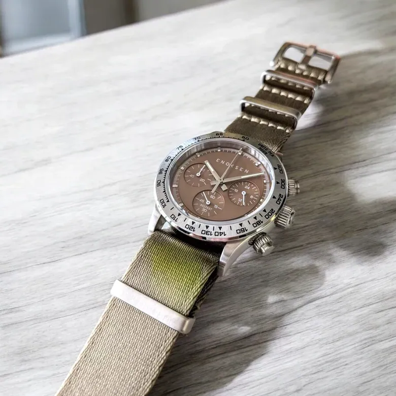 Enoksen KRONO E08/D - Salmon Steel - 39MM