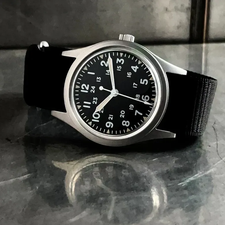 Hand-Wound Mechanical Field Watch (W10) - 38mm