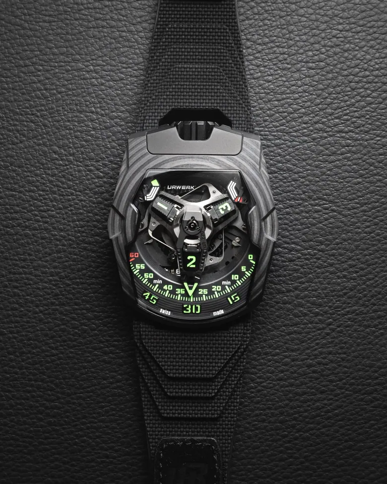 Urwerk UR 220 - EsperLuxe