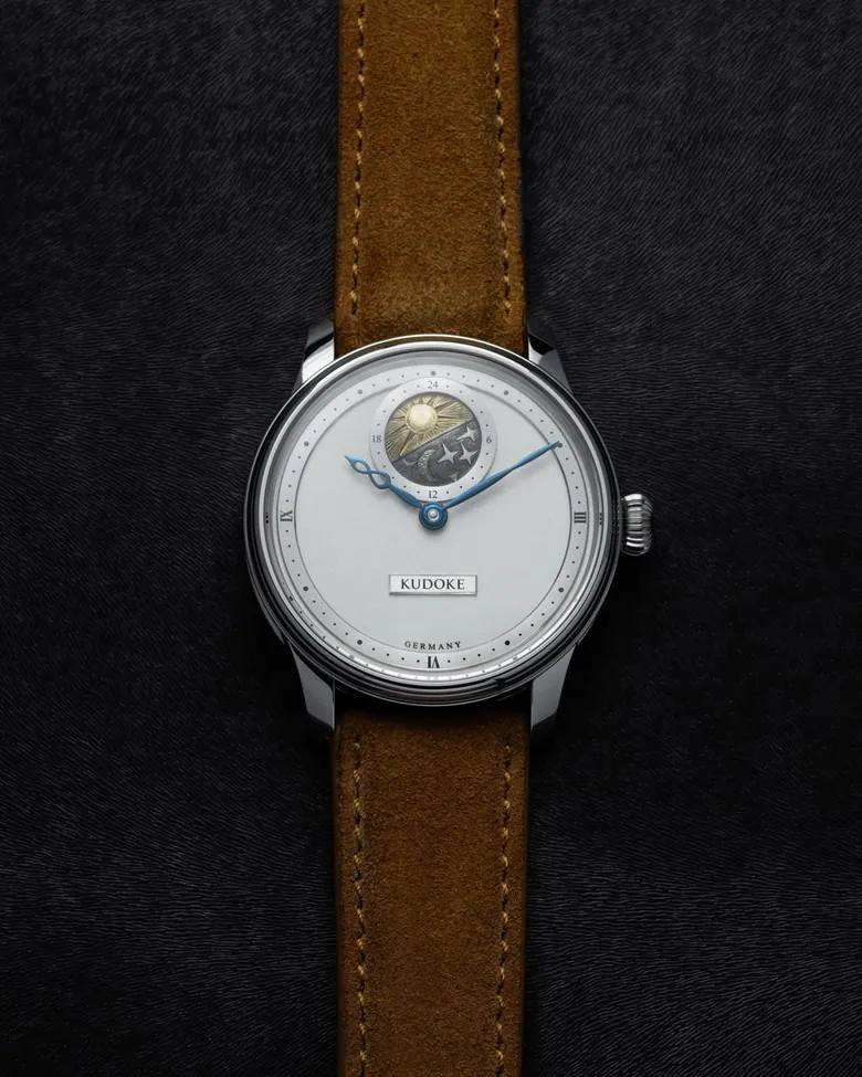 Kudoke 2 Silver Dial - EsperLuxe