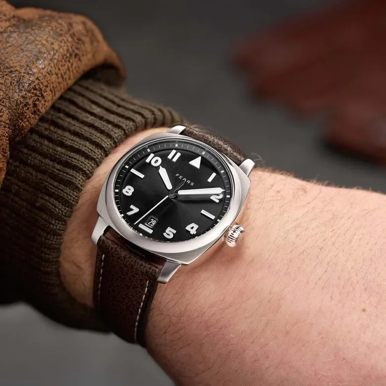 Brunswick 40 ‘Filton’ - Raven Black