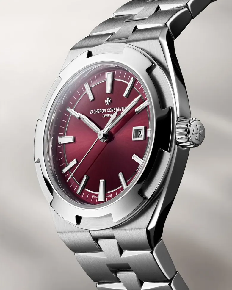 Introducing: Vacheron Constantin Overseas Self-Winding 34.5 mm
