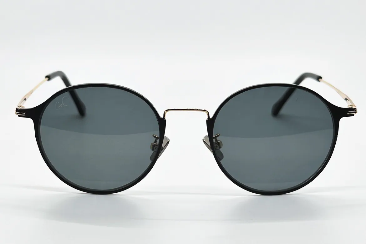 DE LA LUNA | BLACK