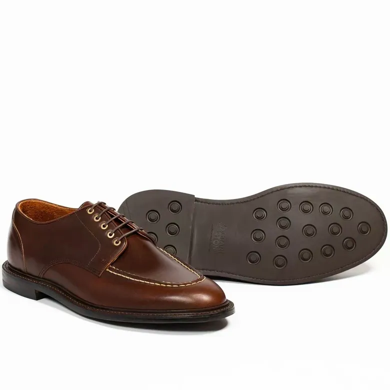 Moc Toe Derby Crimson Chromexcel