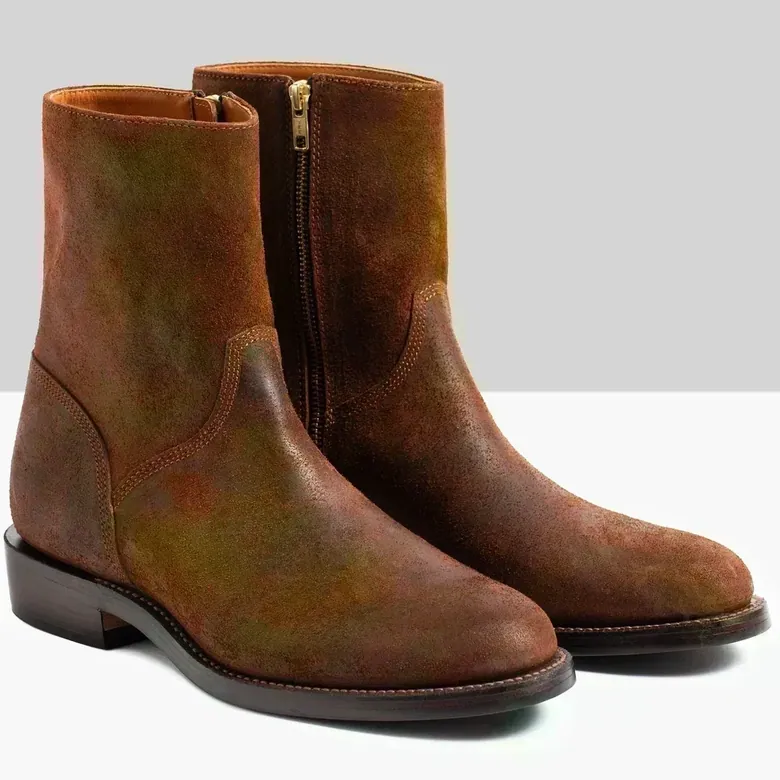 Elias Side-Zip Dark Oak Roughout