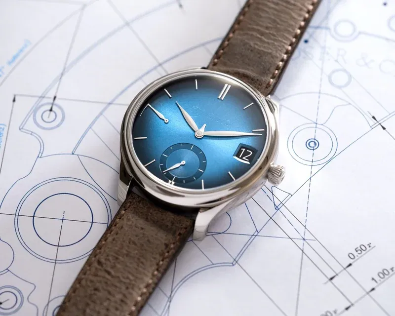 Endeavour Perpetual Calendar Funky Blue