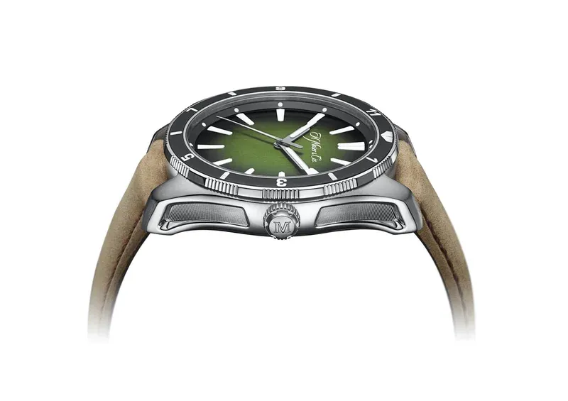Pioneer Centre Seconds Rotating Bezel C.02 For Collective