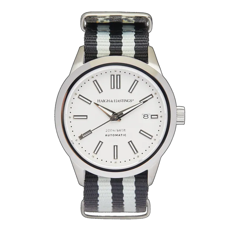 Classic - White/Black