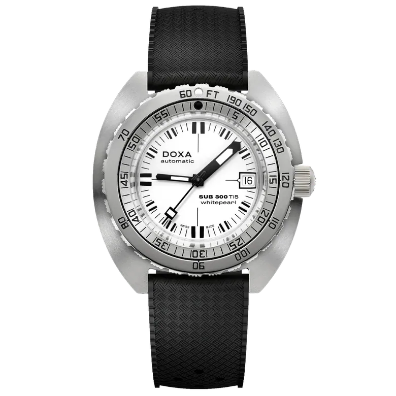 DOXA SUB 300 Ti5 WhitePearl 823.50.011.20