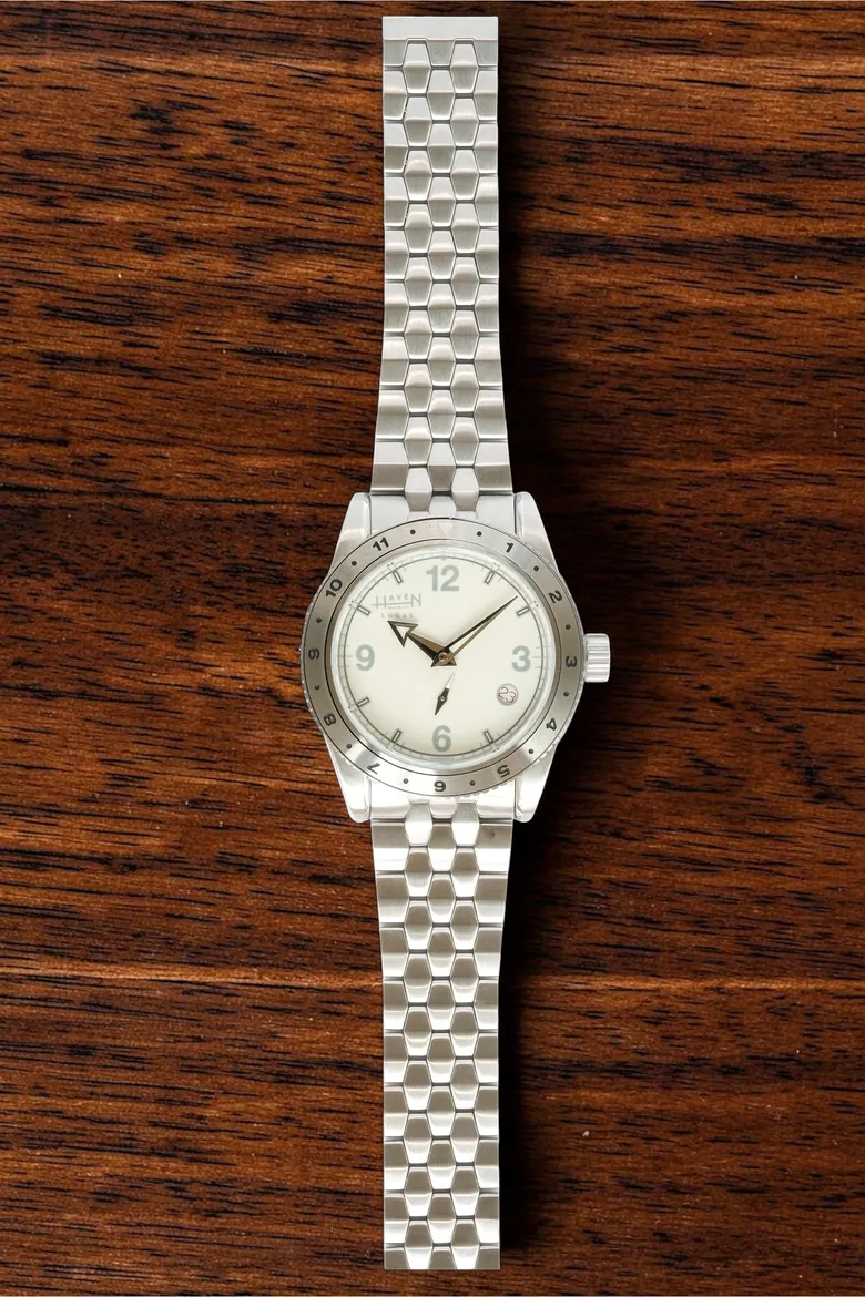 Lomax White Dial Dive Watch — Swiss Movement | Assembled in America | Haven Watch Co.
