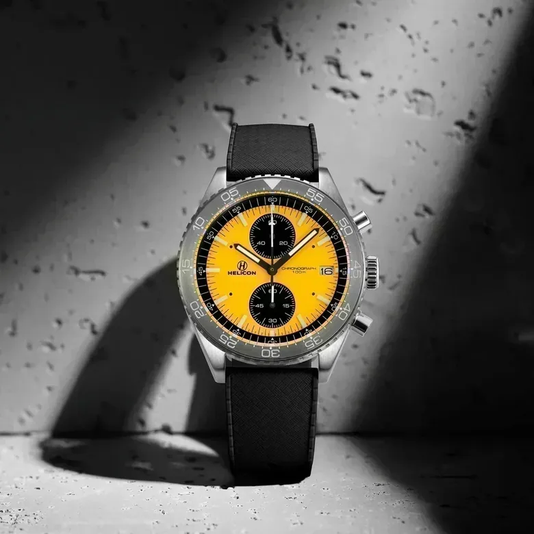 Professional Chronograph Ion Yellow
