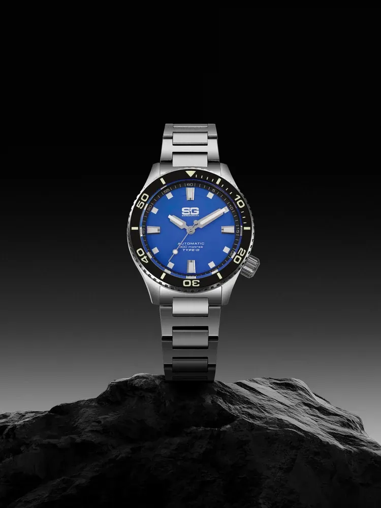 Siebe Gorman Type D Professional Diver - Abyss Blue - Limited edition VIP Pre-Order