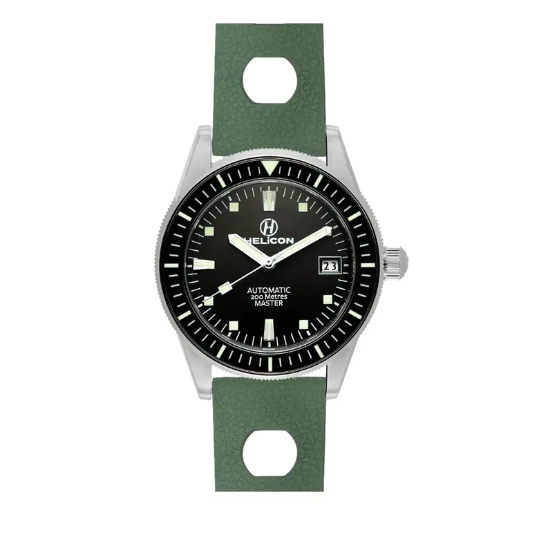 Master 62 Granite Green Skin Diver