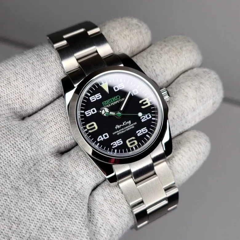 Custom Watch CW151